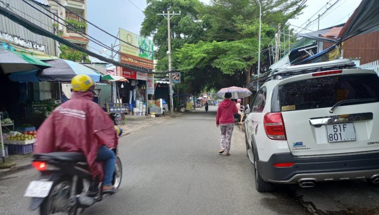 Bán nhà MT Bùi Quang Là Phường 12 Q.Gò Vấp, 2 tầng nở hậu, đường 6m, giá giảm còn 6.x tỷ